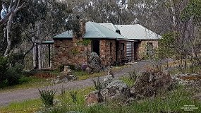 Stone House Tuan Lne Longwood