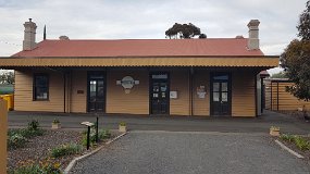 20210917_172409 Railway station