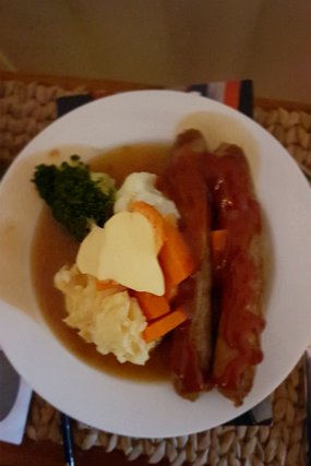20200811_182416 Sausages Gravy & Vegetables